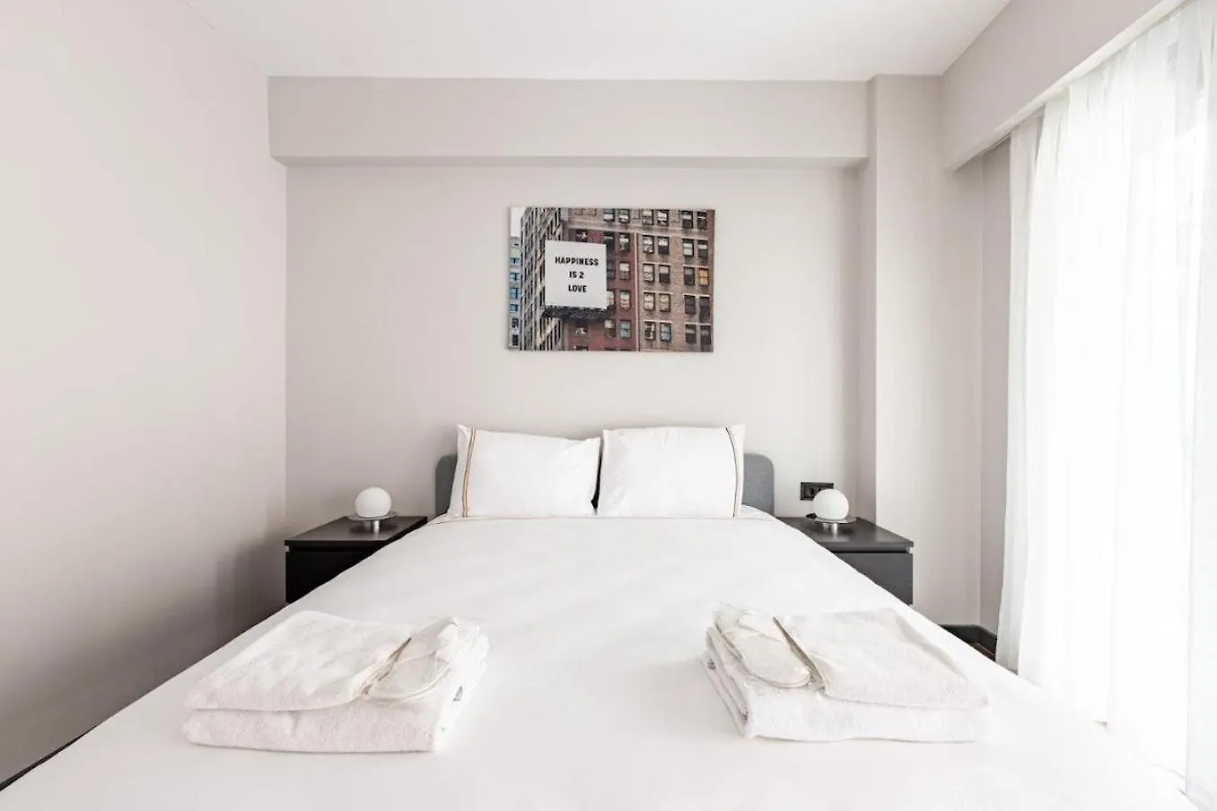 Cozy Bright Wparking 2Bd1Bath Central Home!#338 اسطنبول 0*,  تركيا
